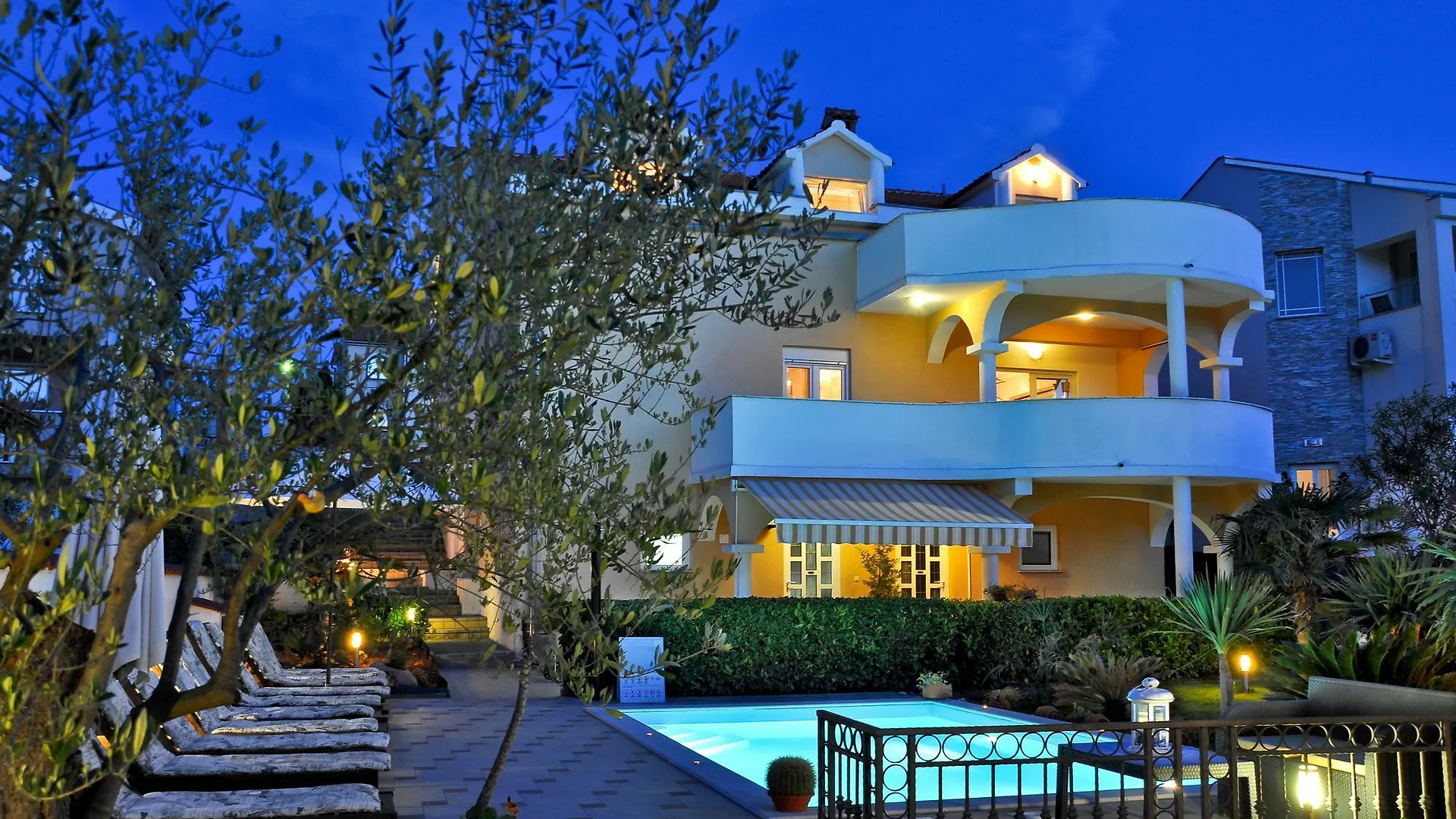 Villa Vanilla With Heated Pool location