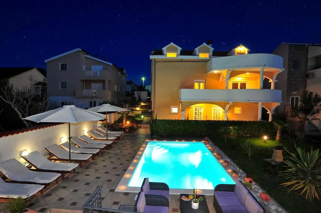Villa Vanilla With Heated Pool Zadar Croatie