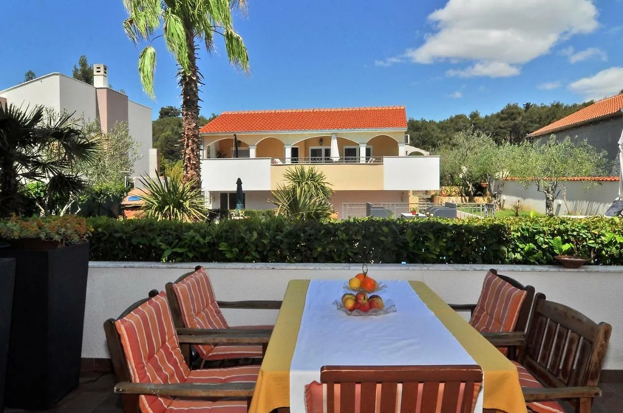 Villa Vanilla With Heated Pool Zadar