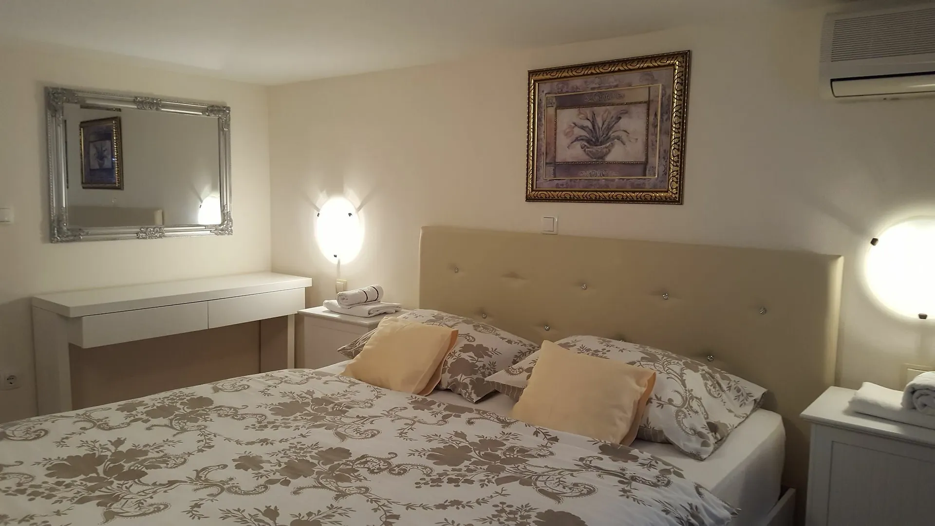 Villa Vanilla With Heated Pool Zadar 0*,